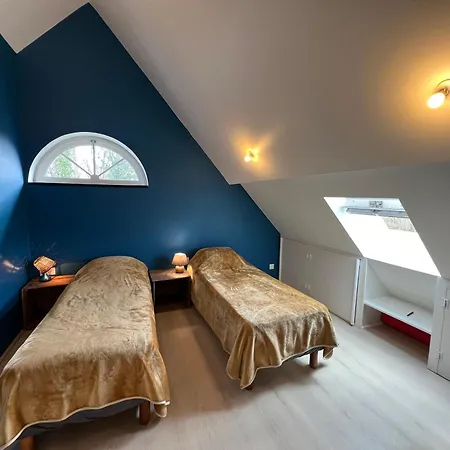 La Grange De Saint-martin / Les Ecuries Du Chateau St-martin