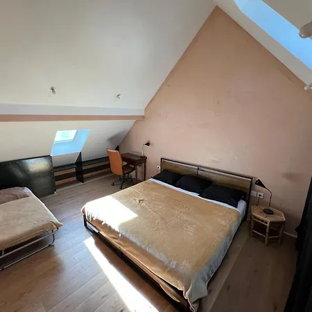 La Grange De Saint-martin / Les Ecuries Du Chateau St-martin * Mozac