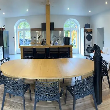 Villa La Grange De Saint-martin / Les Ecuries Du Chateau St-martin