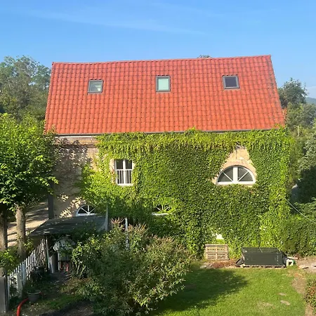Willa La Grange De Saint-martin / Les Ecuries Du Chateau St-martin Mozac